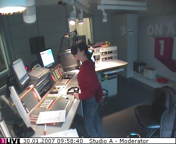 mp_1live_070130_003.jpg