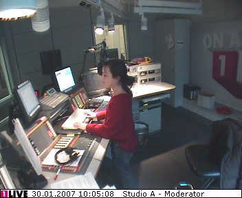 mp_1live_070130_009.jpg