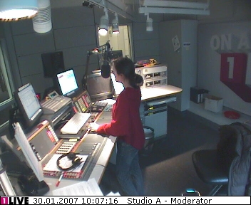 mp_1live_070130_011.jpg