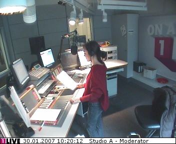 mp_1live_070130_022.jpg