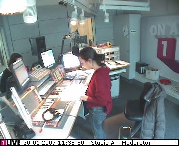 mp_1live_070130_054.jpg