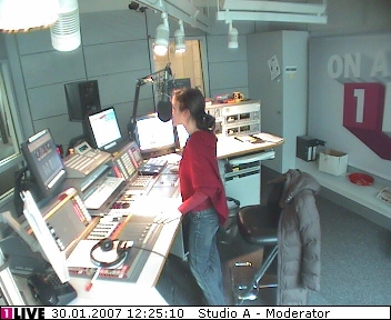 mp_1live_070130_085.jpg