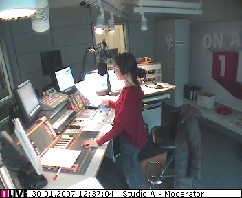 mp_1live_070130_096.jpg