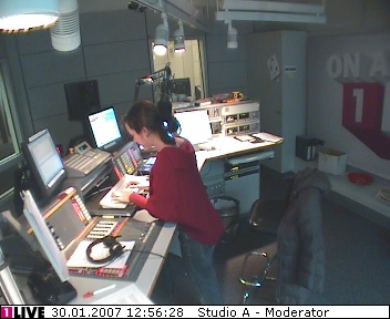 mp_1live_070130_113.jpg