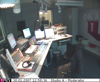 mp_1live_070130_115.jpg