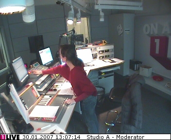 mp_1live_070130_122.jpg