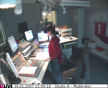mp_1live_070130_123.jpg
