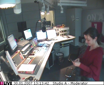 mp_1live_070130_128.jpg