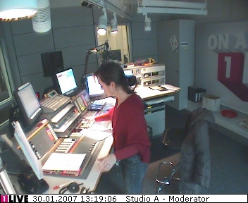 mp_1live_070130_133.jpg