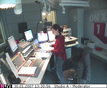 mp_1live_070130_144.jpg