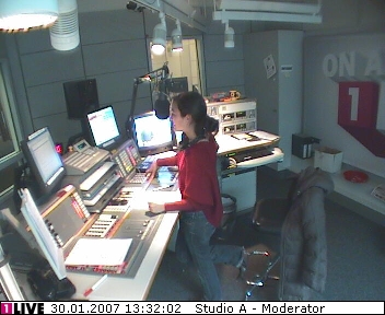 mp_1live_070130_145.jpg