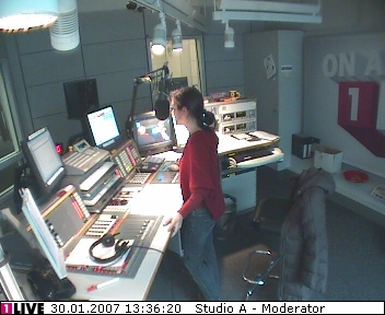 mp_1live_070130_149.jpg