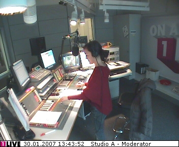 mp_1live_070130_156.jpg