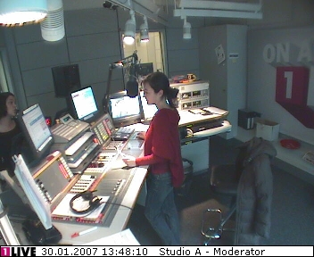 mp_1live_070130_159.jpg