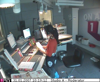 mp_1live_070131_012.jpg