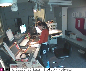 mp_1live_070131_015.jpg
