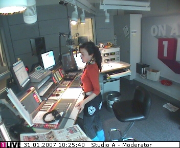 mp_1live_070131_018.jpg