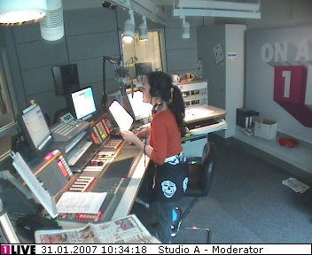 mp_1live_070131_026.jpg