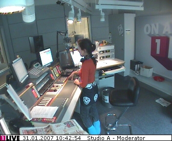 mp_1live_070131_032.jpg