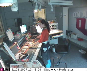 mp_1live_070131_035.jpg