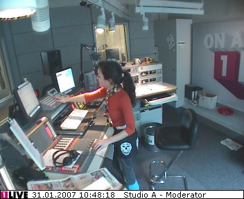 mp_1live_070131_037.jpg