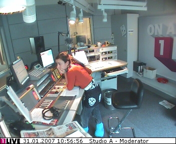 mp_1live_070131_045.jpg