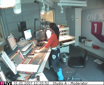 mp_1live_070131_096.jpg