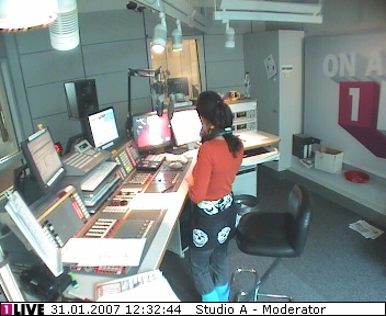 mp_1live_070131_106.jpg