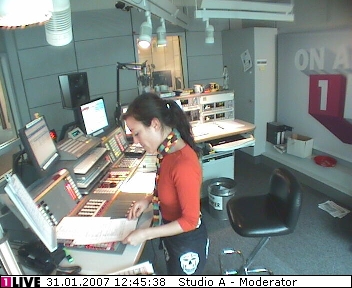 mp_1live_070131_118.jpg