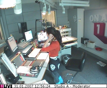mp_1live_070131_125.jpg