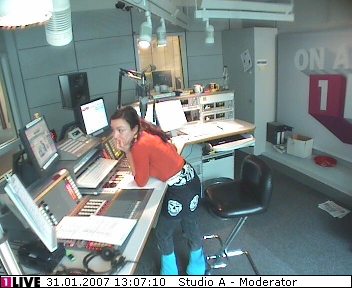 mp_1live_070131_134.jpg