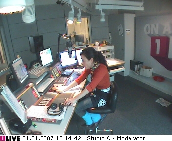 mp_1live_070131_140.jpg