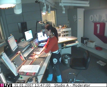 mp_1live_070131_169.jpg