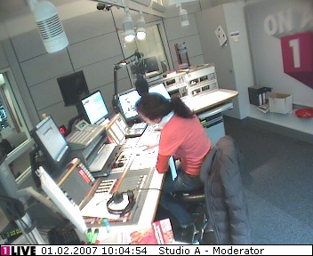 mp_1live_070201_008.jpg