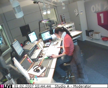 mp_1live_070201_043.jpg