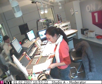 mp_1live_070201_049.jpg