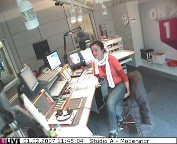 mp_1live_070201_081.jpg