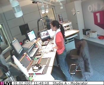 mp_1live_070201_083.jpg