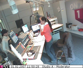 mp_1live_070201_085.jpg