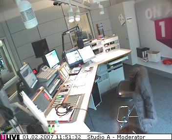 mp_1live_070201_086.jpg