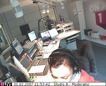 mp_1live_070201_088.jpg