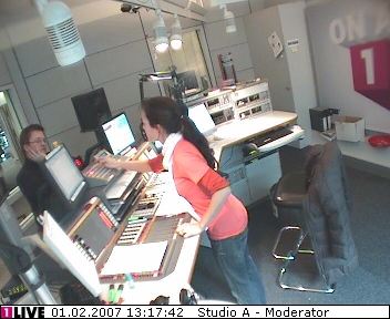 mp_1live_070201_119.jpg