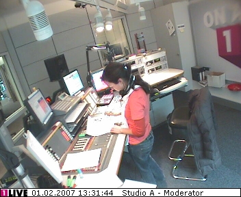 mp_1live_070201_130.jpg