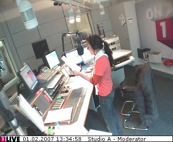mp_1live_070201_133.jpg