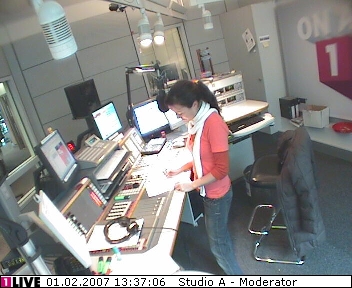 mp_1live_070201_135.jpg