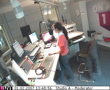 mp_1live_070201_144.jpg