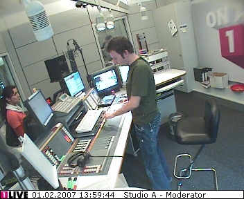 mp_1live_070201_154.jpg