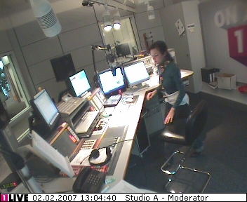 mp_1live_070202_139.jpg