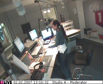 mp_1live_070202_150.jpg