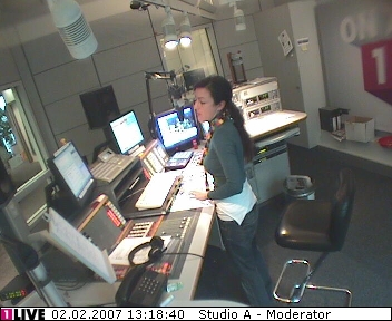 mp_1live_070202_151.jpg